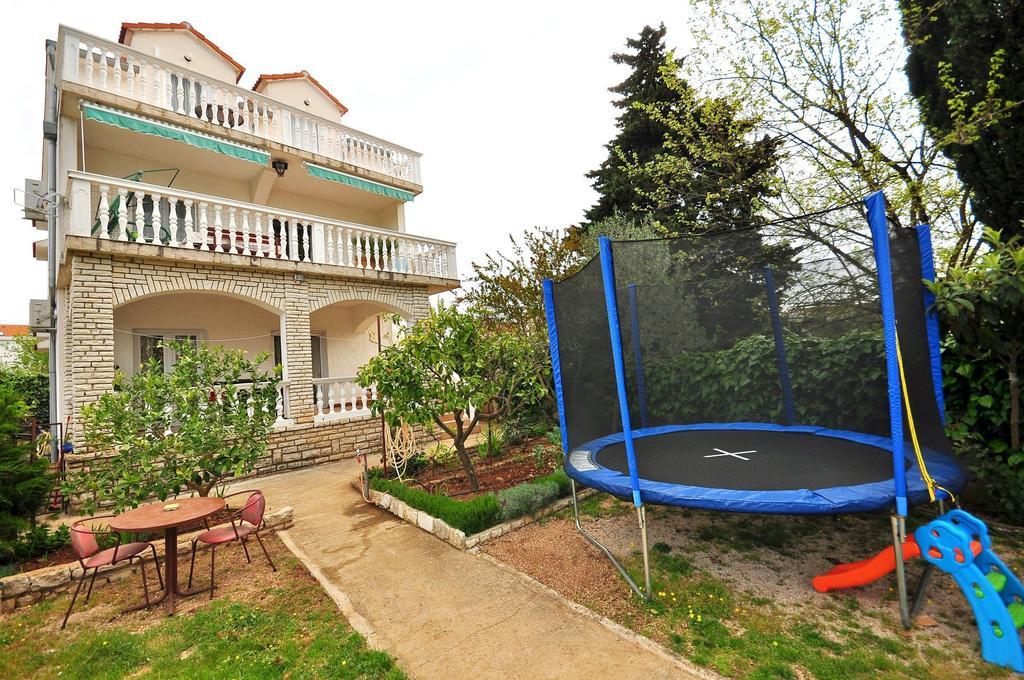 Apartments Toni Vodice Luaran gambar