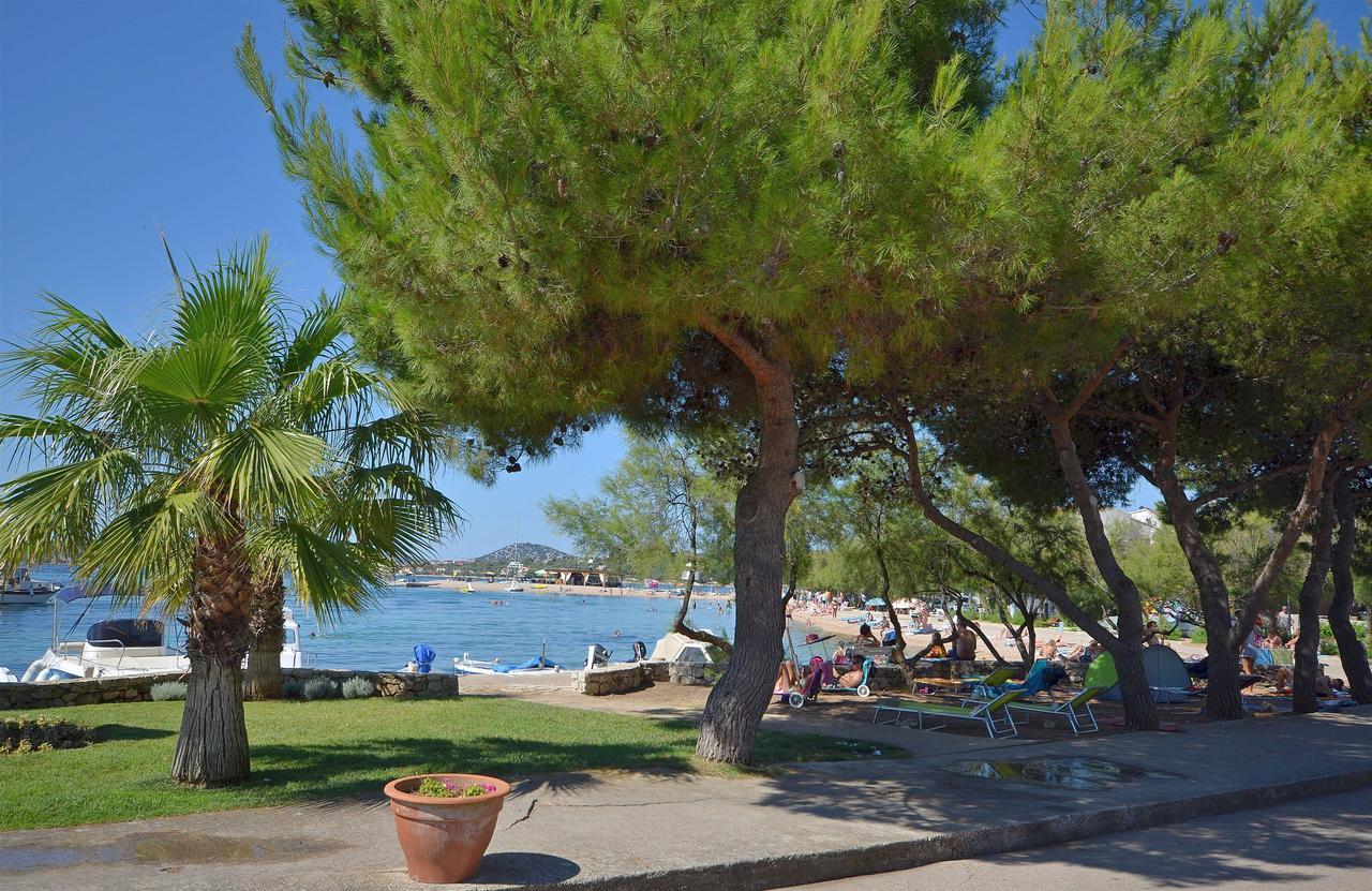 Apartments Toni Vodice Luaran gambar